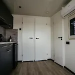 Úszó hotel Luxury Houseboat Getaway *